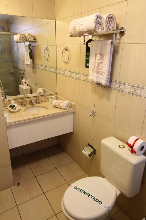 Hotel Curi Executive Pelotas Oda fotoğraf