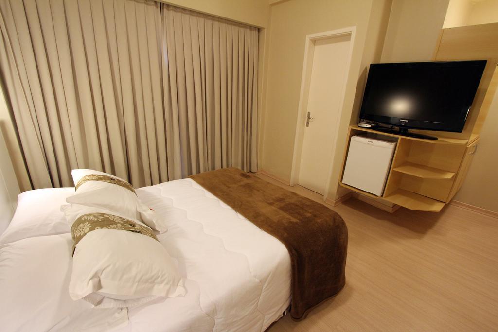 Hotel Curi Executive Pelotas Oda fotoğraf