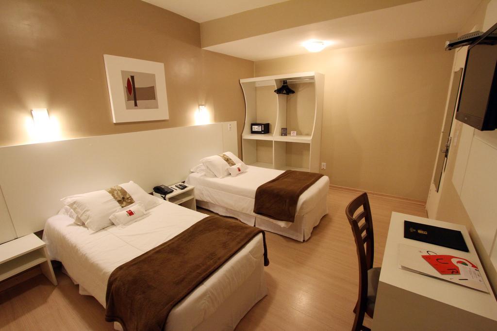 Hotel Curi Executive Pelotas Oda fotoğraf
