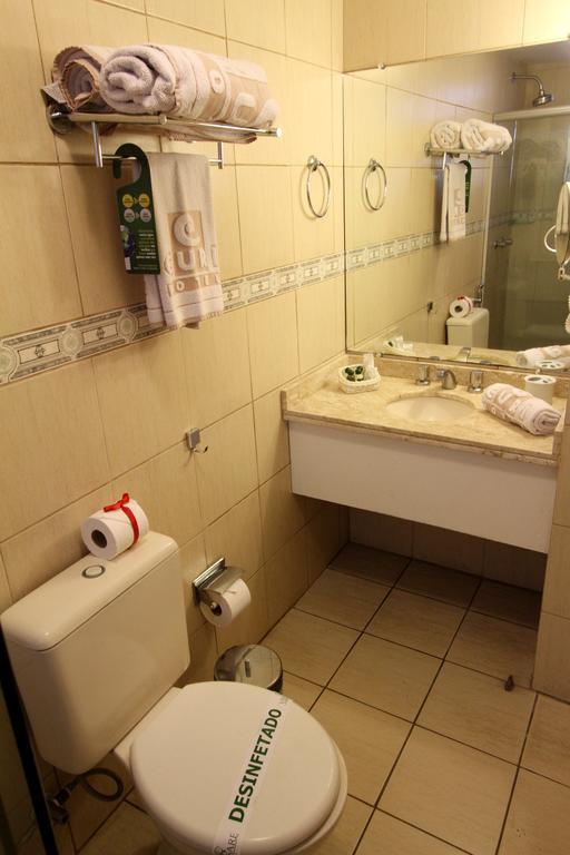 Hotel Curi Executive Pelotas Oda fotoğraf